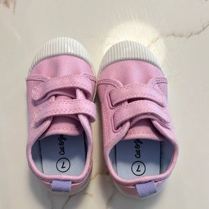Never worn cat & jack toddler girls size 7 shoes